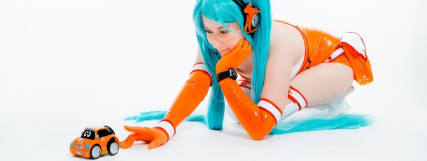 3525-GOOD SMILE RACING MIKU 2010 SUPER GT